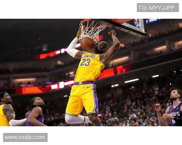 美媒统计本赛季传球失误数前五：东契奇、威少和哈登名列前三